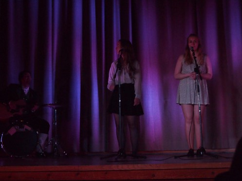 sang Bjerkely Sunniva og Eline