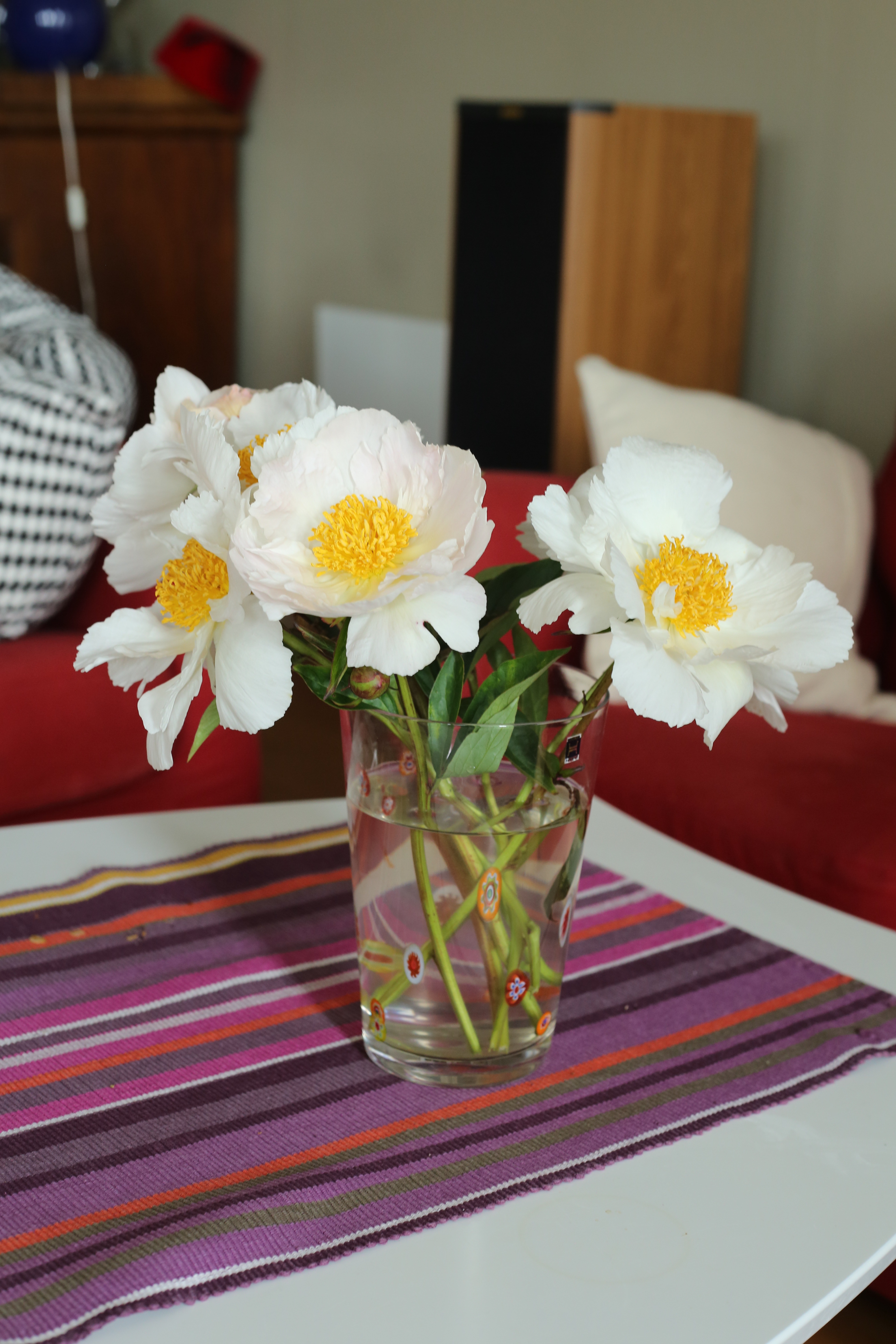 Retrospektiv katalog 2012 - Hordaland Kunstsenter, image size:3840x5760