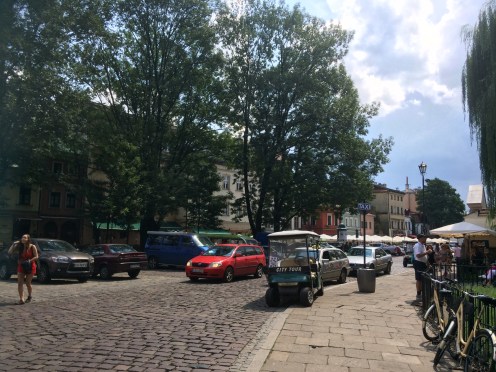 AC28954B-8A78-4F9B-B996-6EAD33E7D257